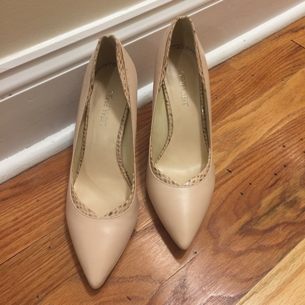 Nine West Pointed Toe Pumps